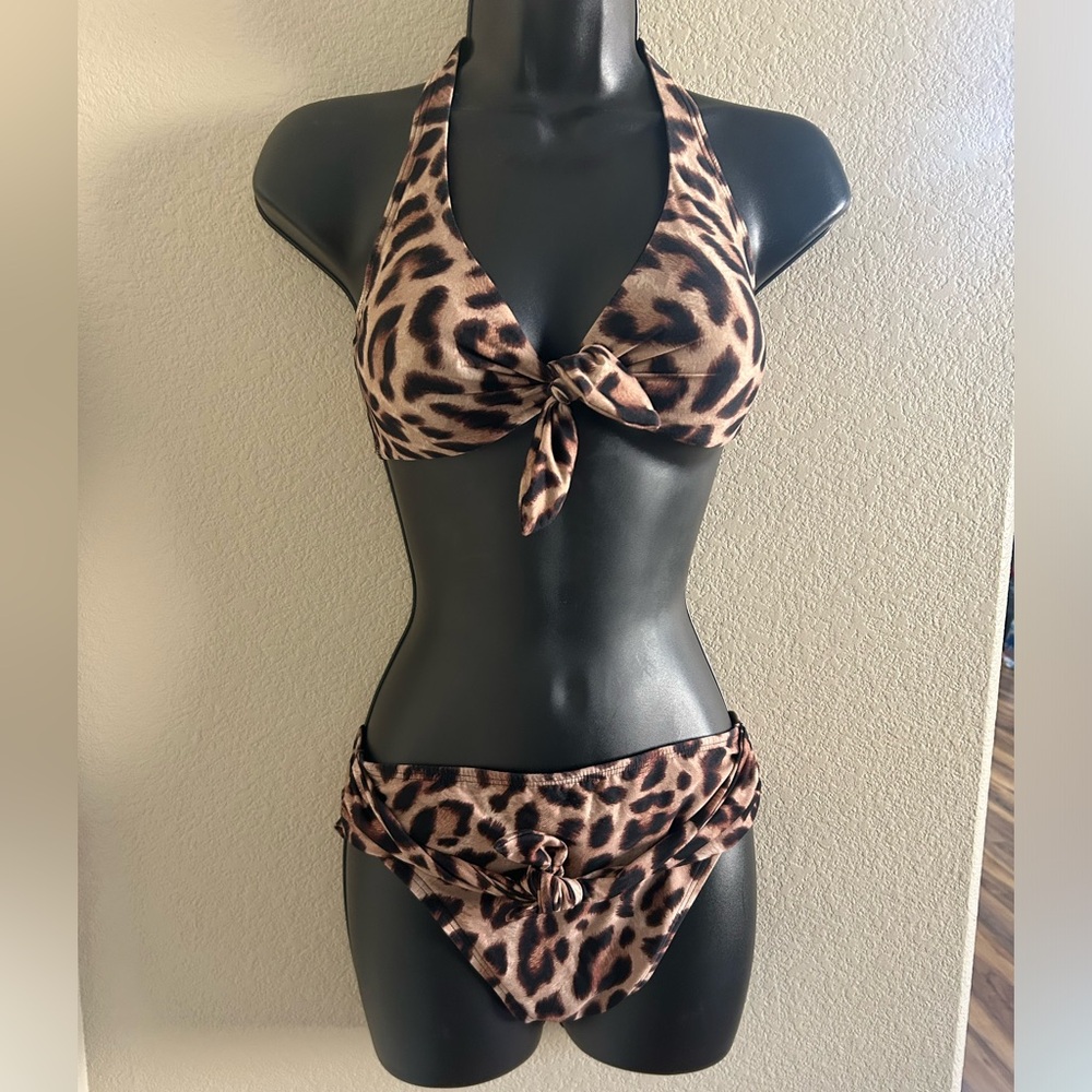 Carmen Marc Valvo Animal Print Bikini size SP